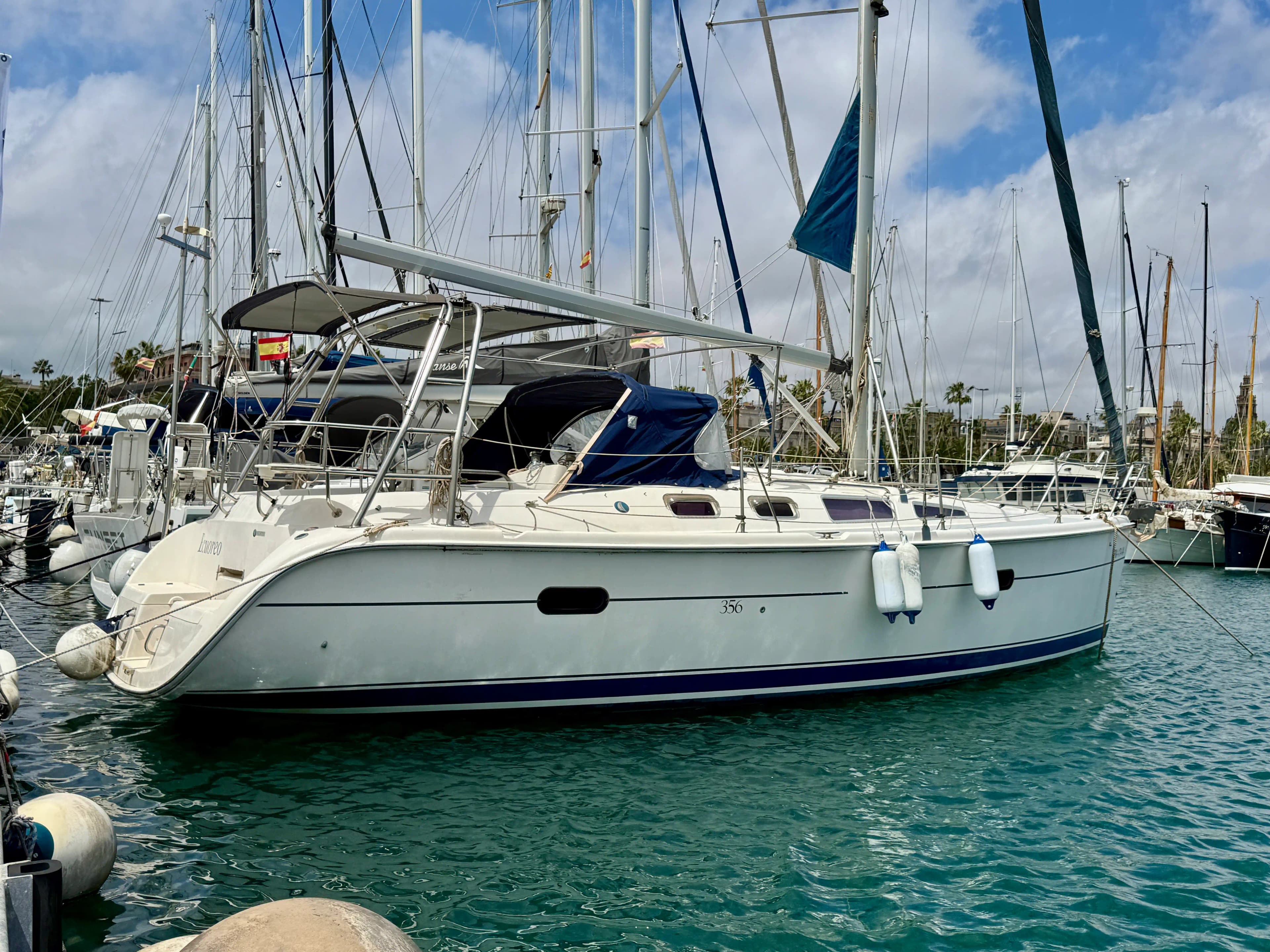 Hunter 356 zum Verkauf