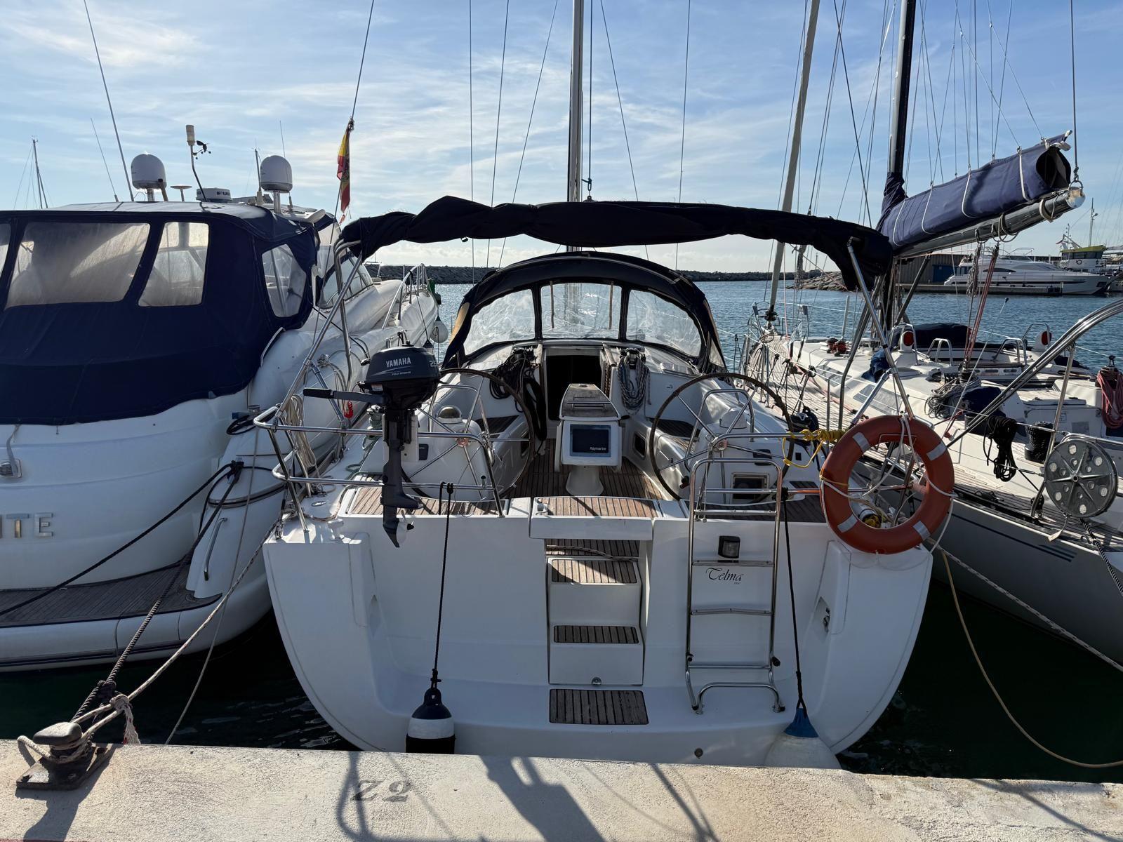Beneteau Oceanis 43 For Sale