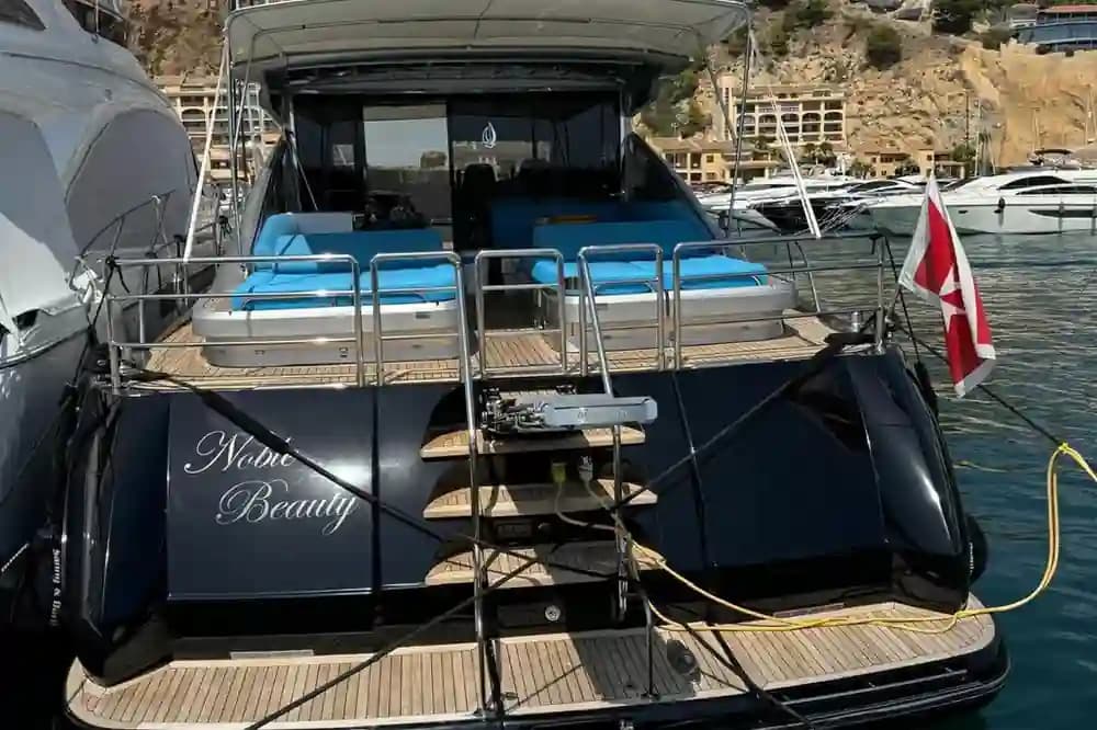 Princess Yachts V70 à vendre