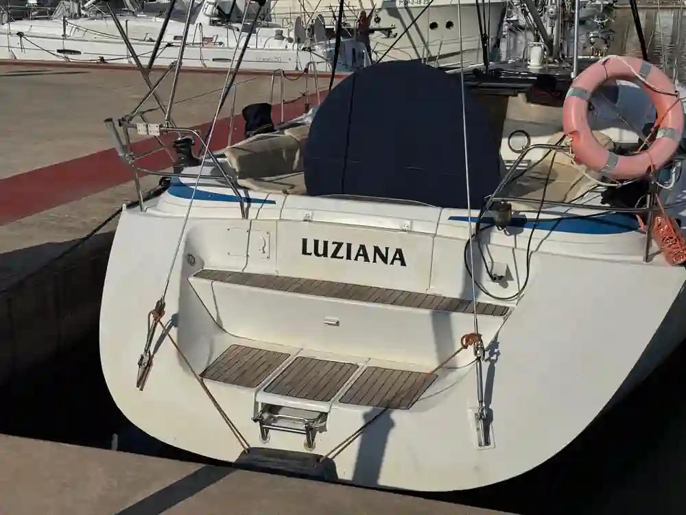 Bavaria Yachts 47 Cruiser For Sale