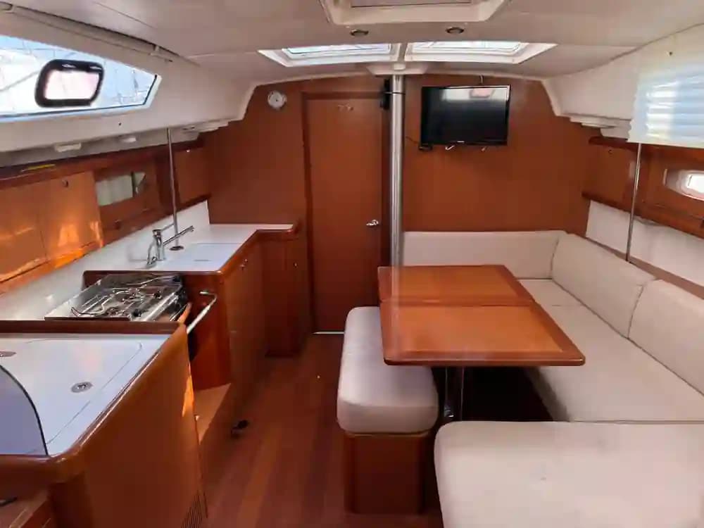 2008 Beneteau Oceanis 40 for Sale in El Masnou, ES Monohull 2