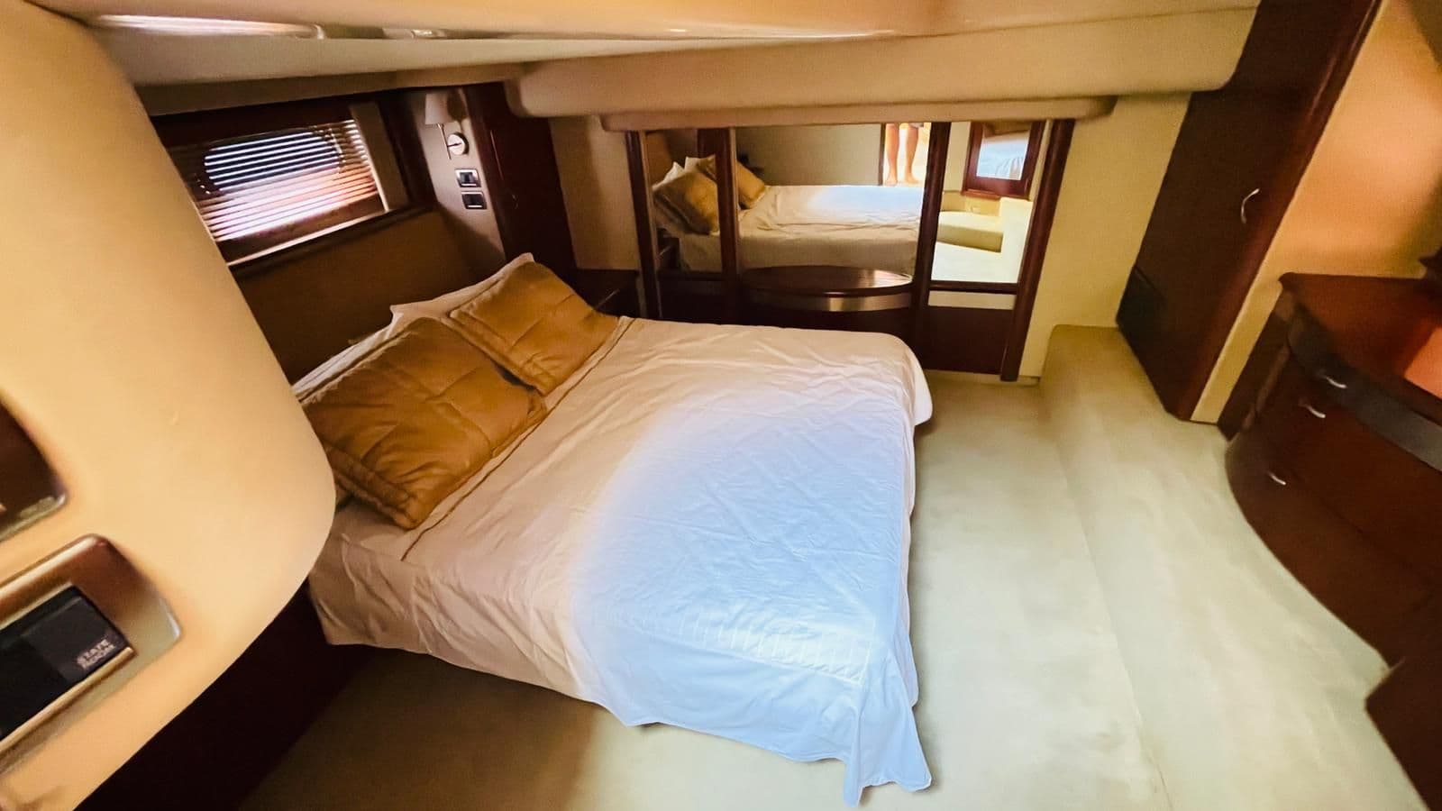 2005 Sea Ray 580 Sedan Bridge for Sale in Barcelona, ES Flybridge 3