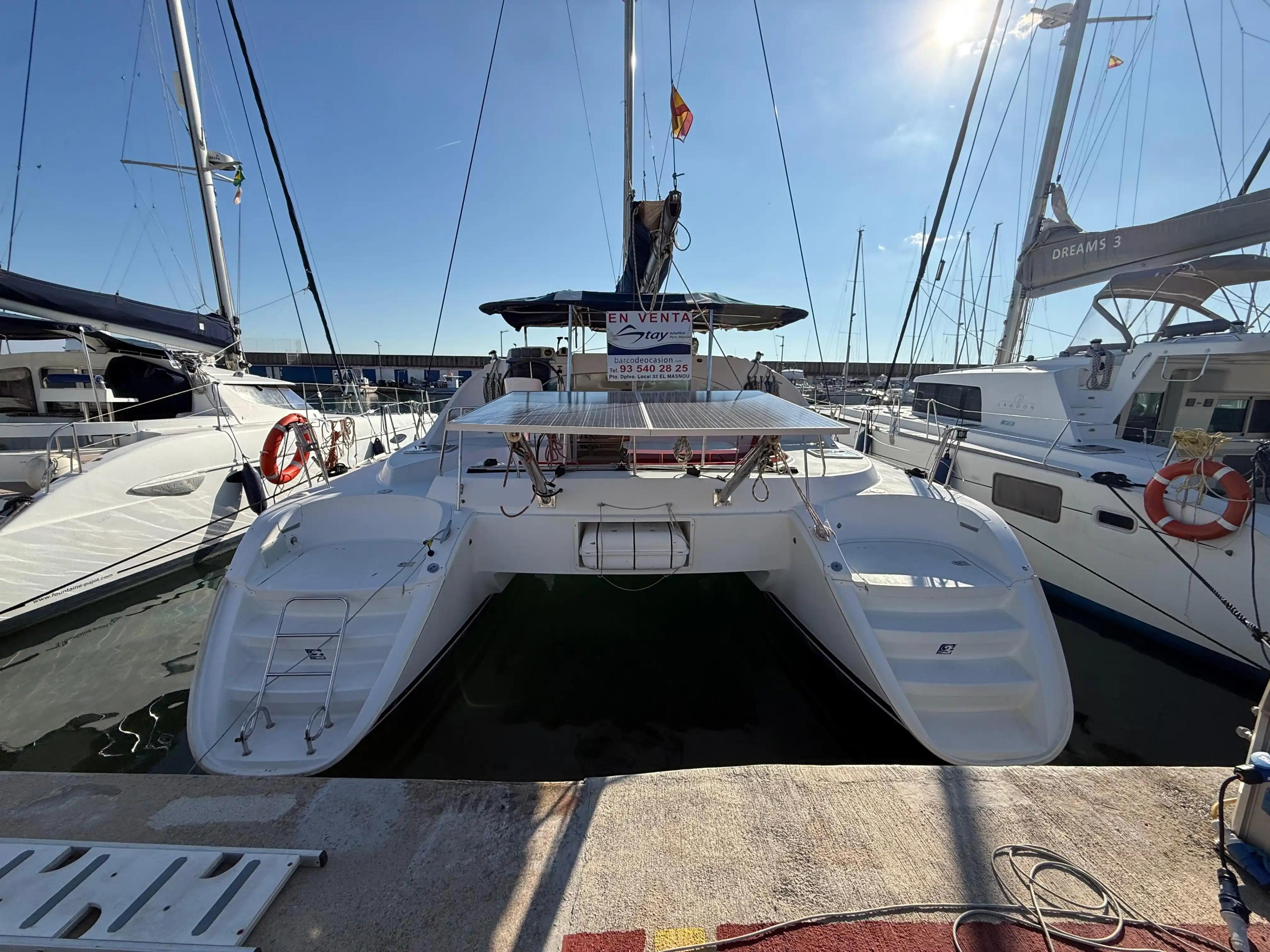 Lagoon 380 For Sale