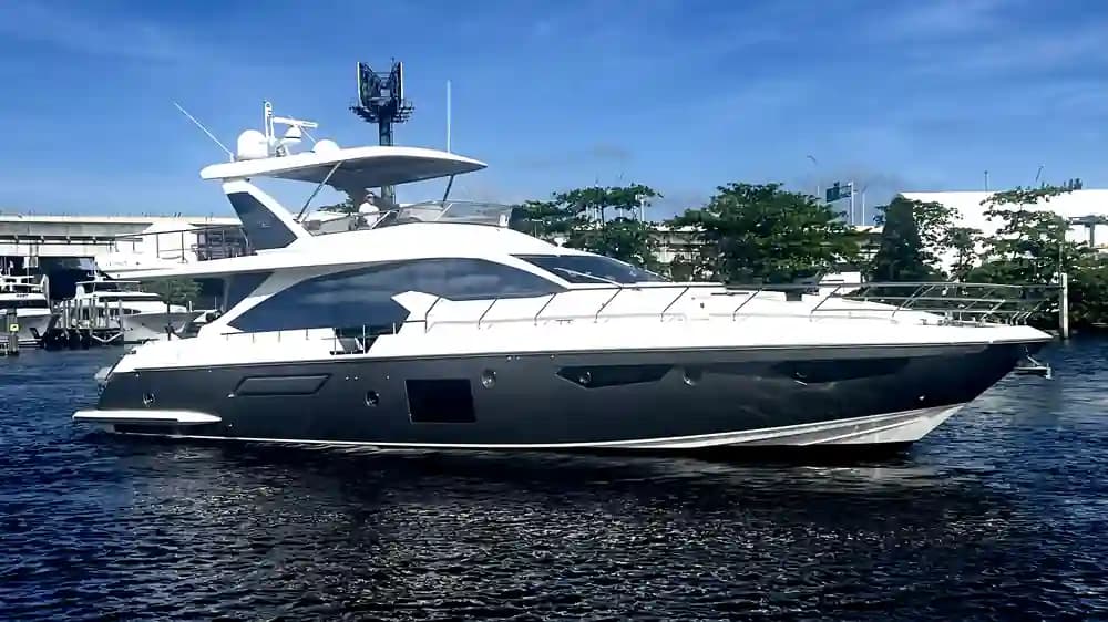 Azimut Fly 72 for Sale