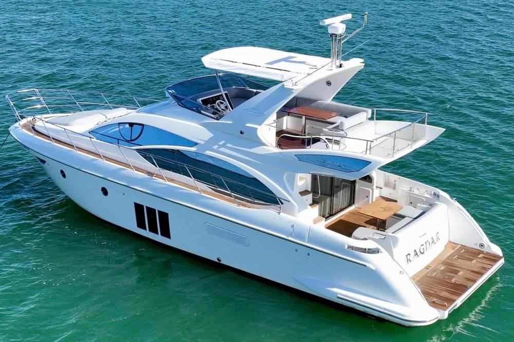 2013 Azimut Fly 53
