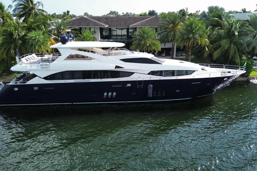 2011 Sunseeker 112