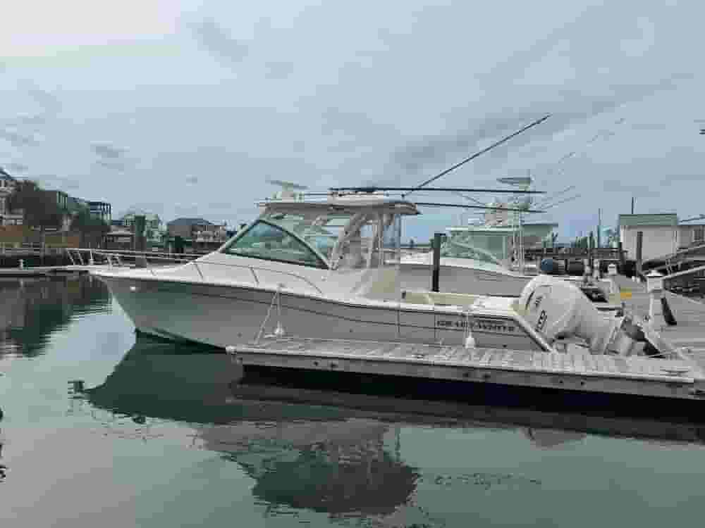 2024 Grady-White Boats Express 330