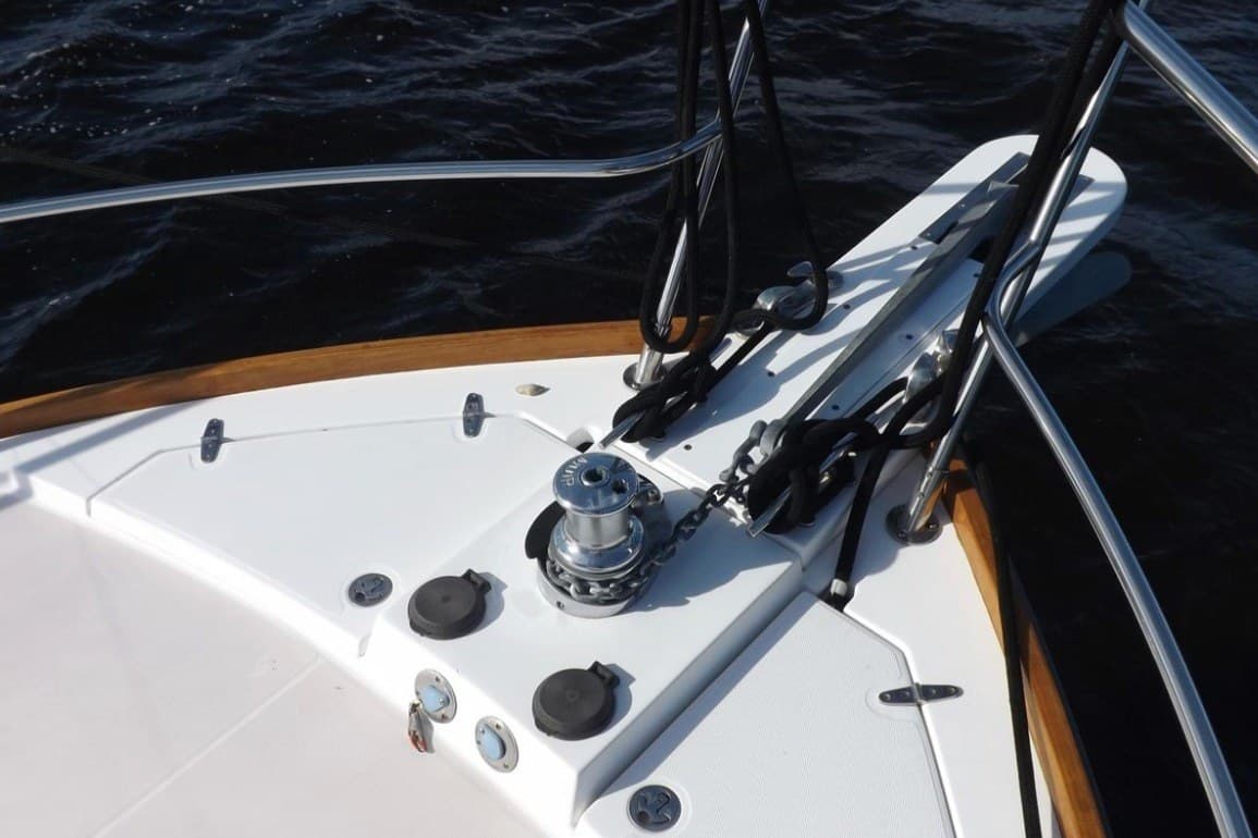 2003 Sabre Yachts 36 Flybridge for Sale in Portsmouth, RI Flybridge 5