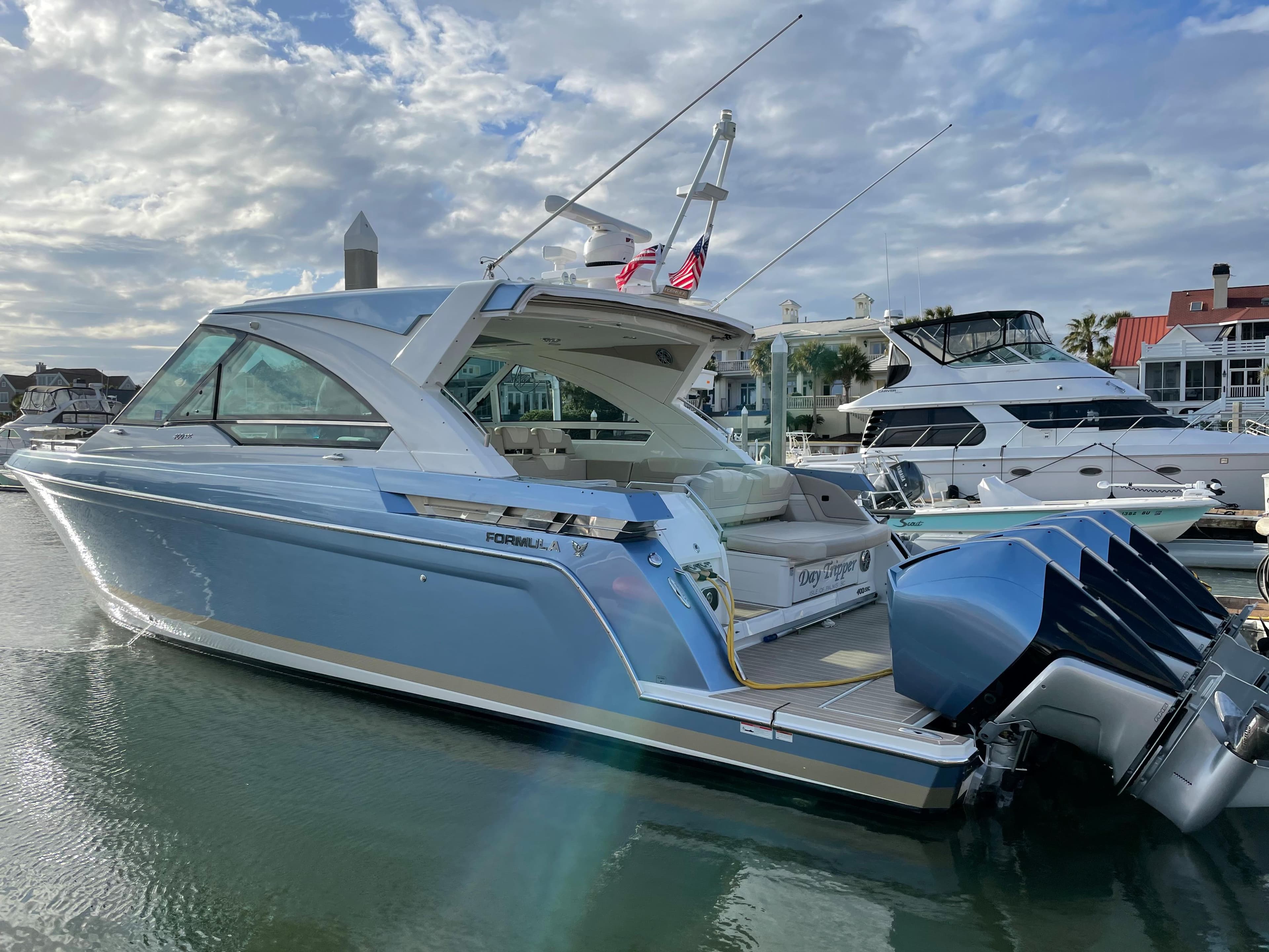 2019 Formula Boats 400 Super Sport Crossover for Sale in Charleston, SC Express Cruiser 2