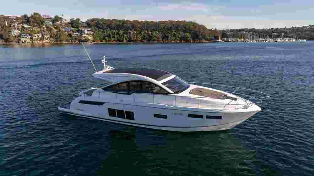 2015 Fairline Targa 48