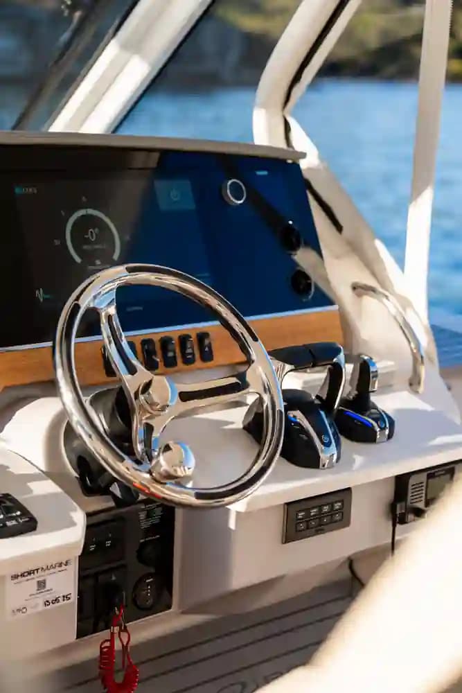 2023 Regal 38 SAV in vendita a Double Bay, AU Cruiser 3