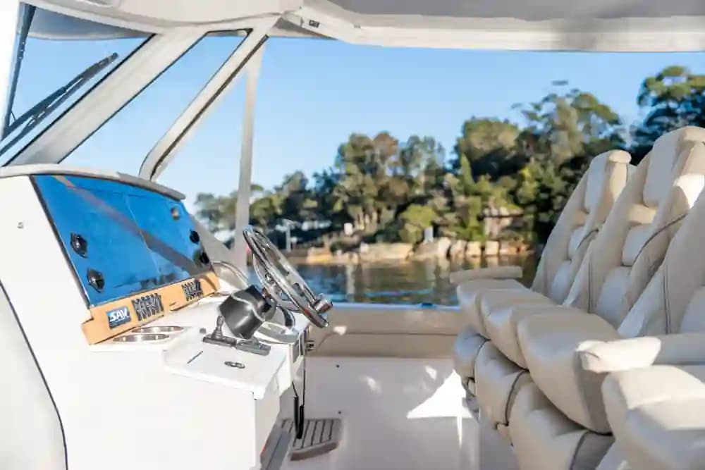 2023 Regal 38 SAV in vendita a Double Bay, AU Cruiser 2