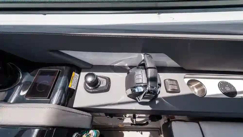 Cruisers Yachts 38 GLS a la venta