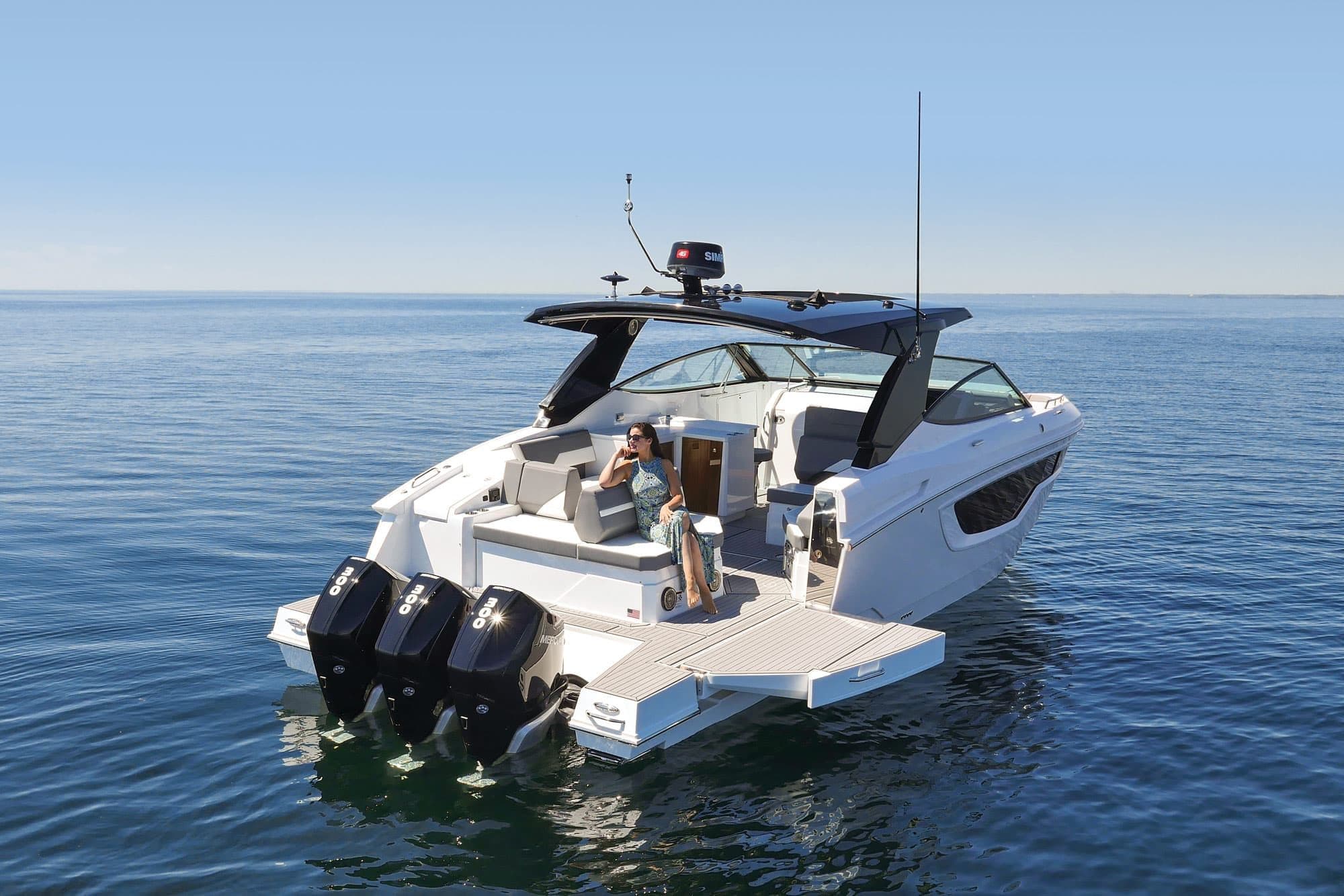 Cruisers Yachts 38 GLS a la venta