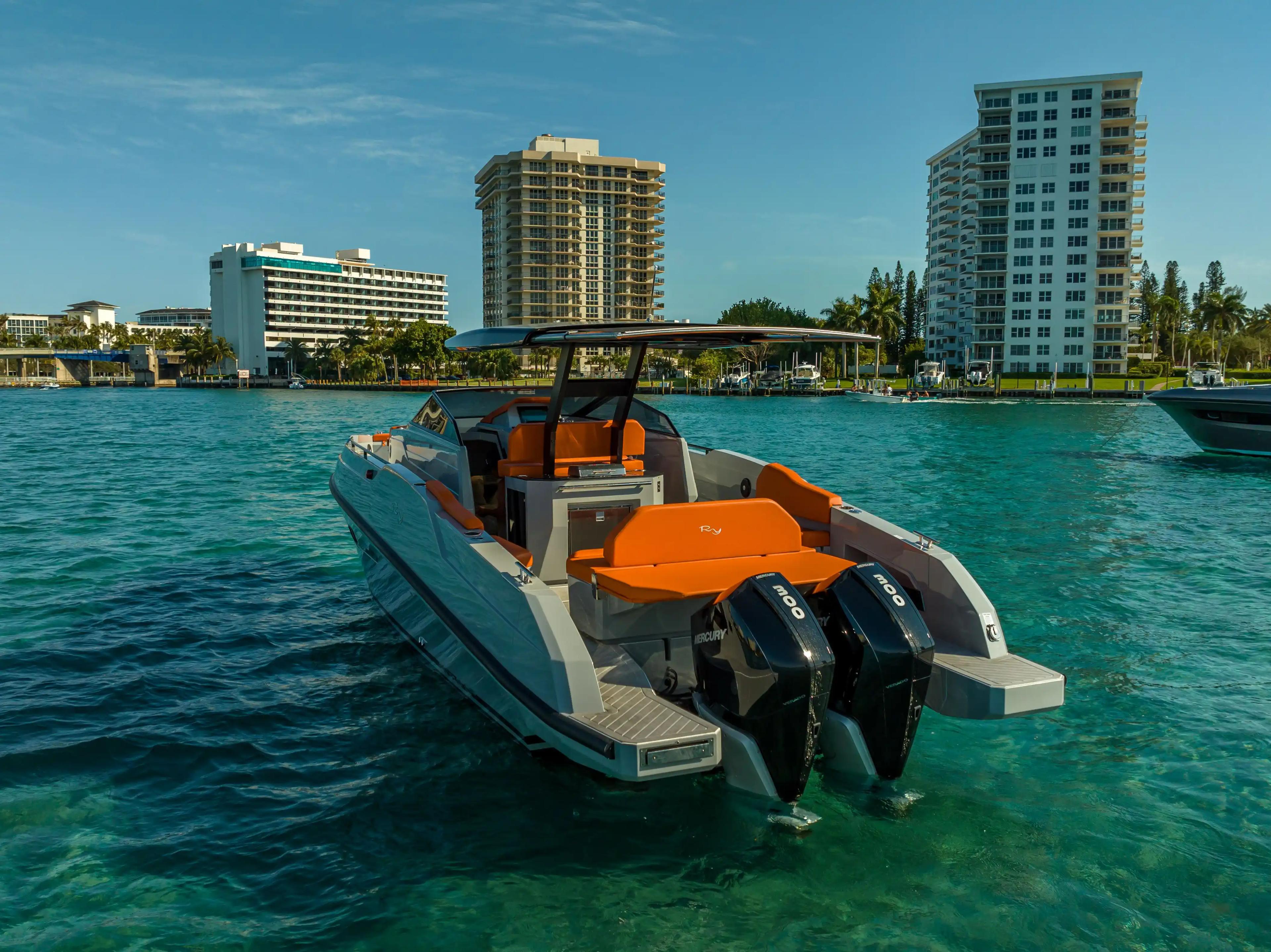 Rio Yachts Daytona 35 For Sale