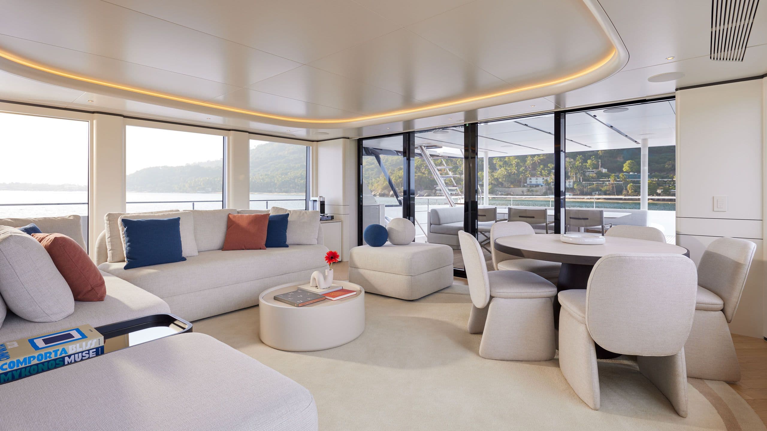 Van der Valk ONE in vendita