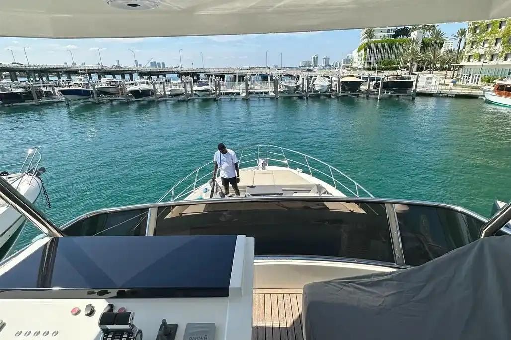 Astondoa 66 Flybridge For Sale