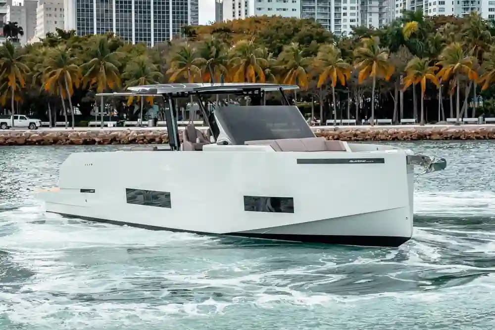 De Antonio Yachts D42 Open for Sale