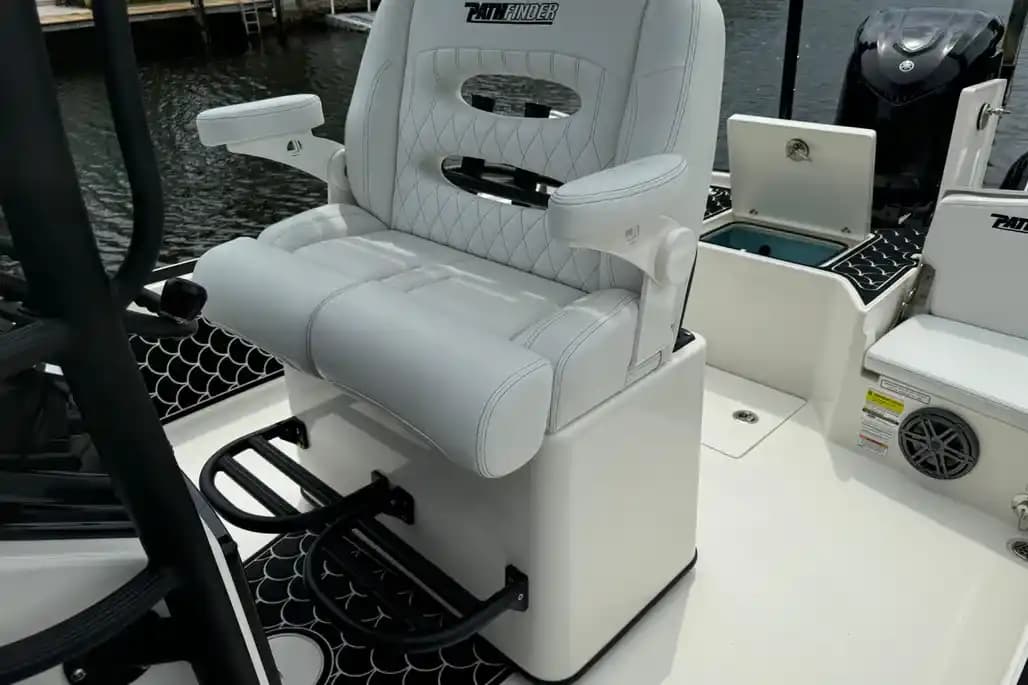 2024 Pathfinder Boats 2500 Hybrid for Sale in Pompano Beach, Florida Bay Boats 3