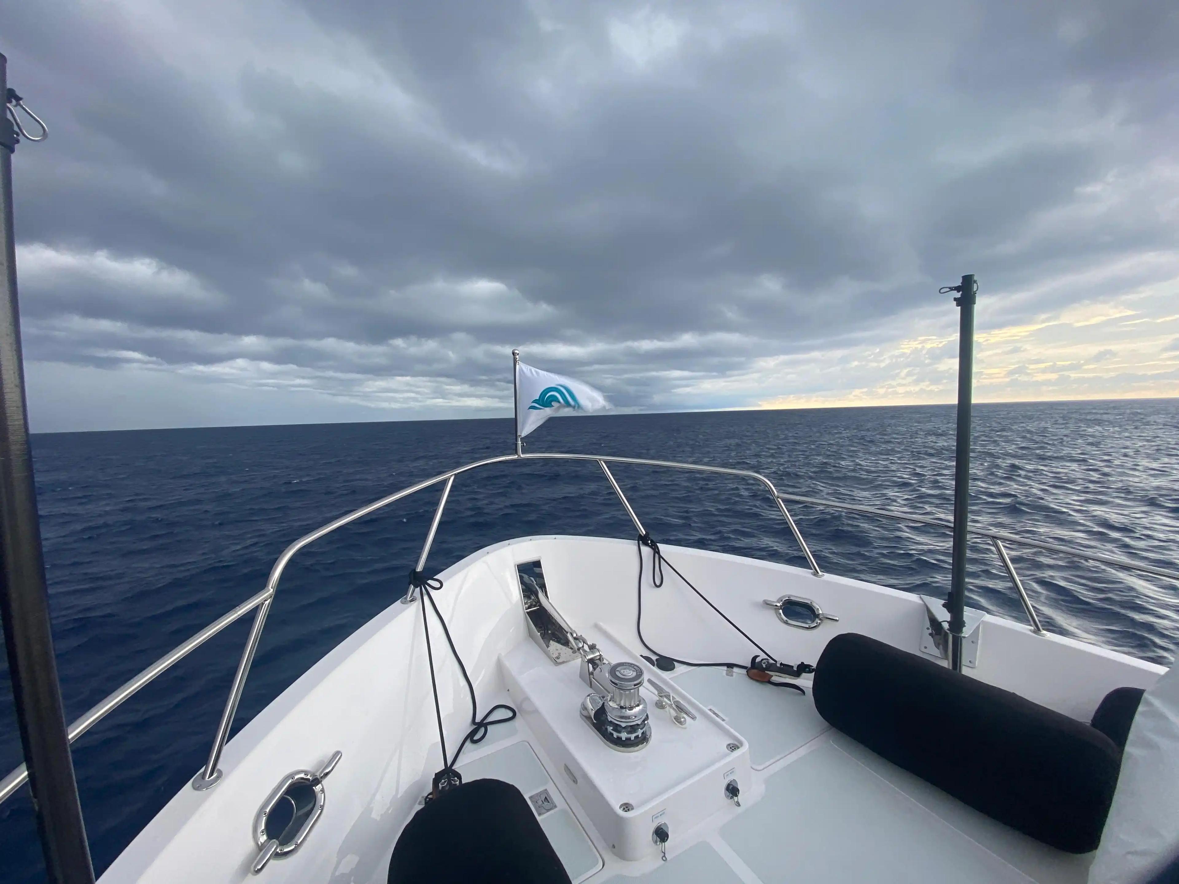 Outer Reef Yachts 670 Azure Custom Cockpit Motoryacht zum Verkauf