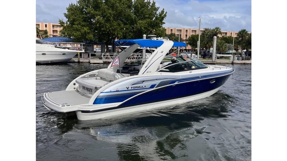 2020 Formula Boats 310 Bowrider