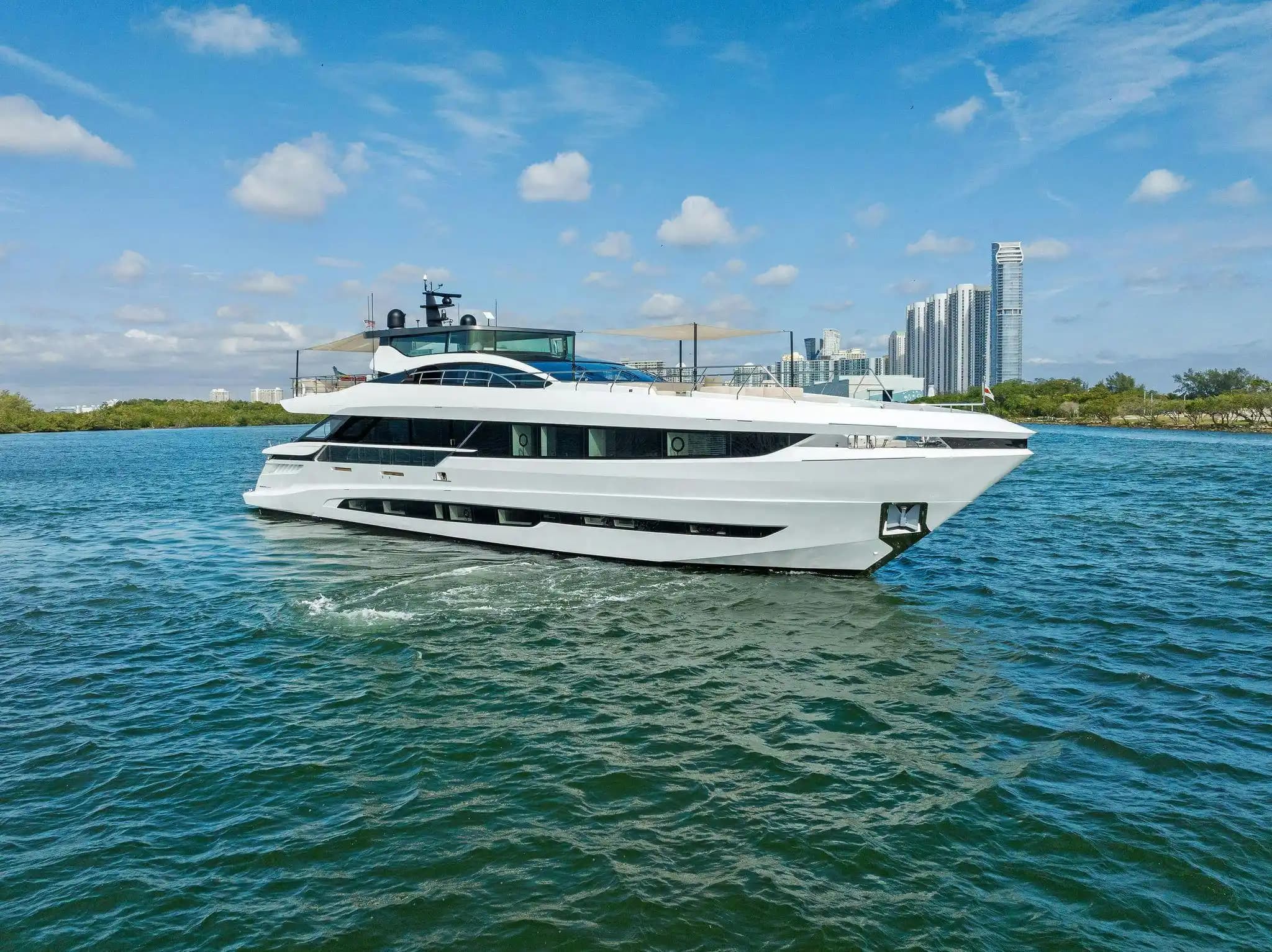 Mangusta Gransport 33 for Sale