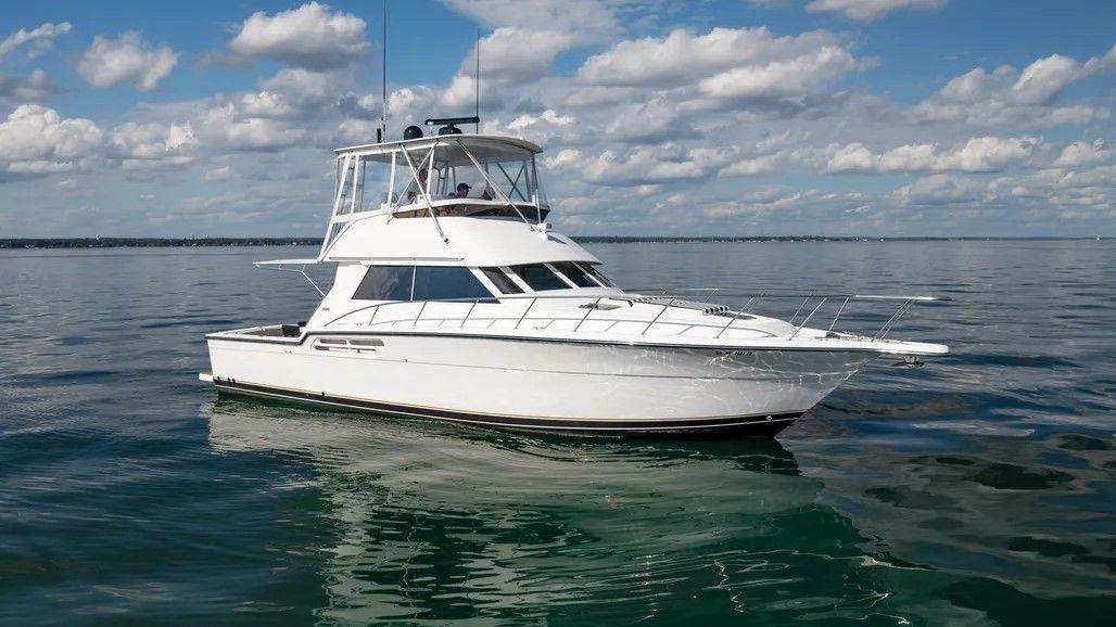 Tiara Yachts 4300 Convertible For Sale