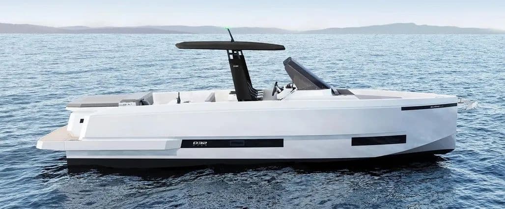 De Antonio Yachts D32 Open for Sale