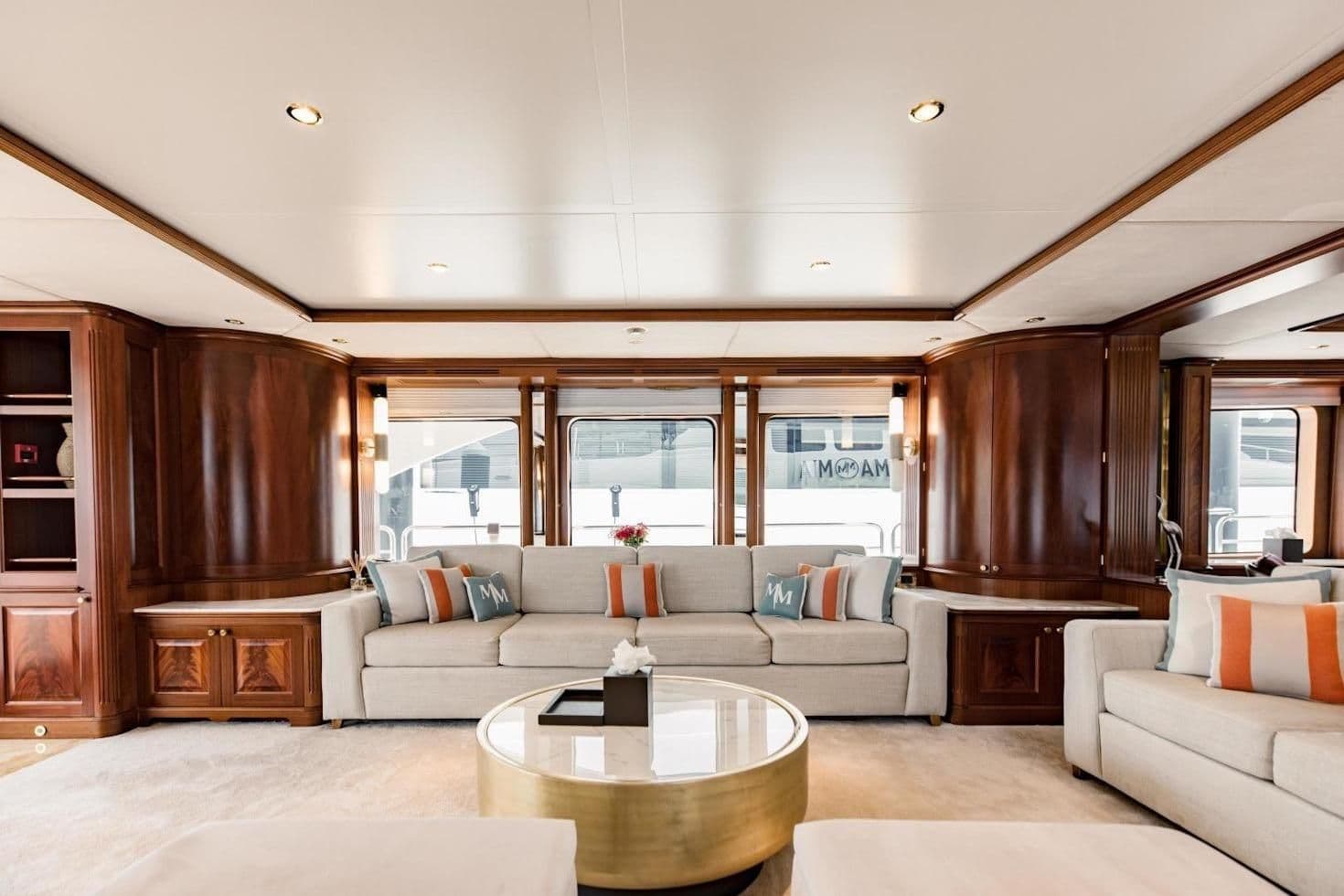 Benetti Classic 120 à vendre