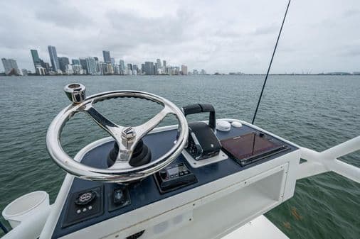 2013 Yellowfin 39 Offshore for Sale in Key Biscayne, Florida Center Console 1