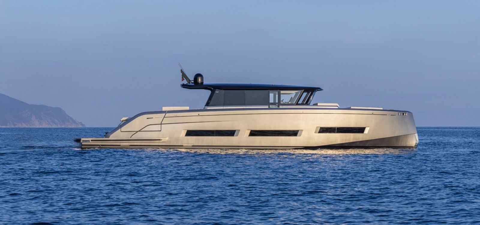 Yacht