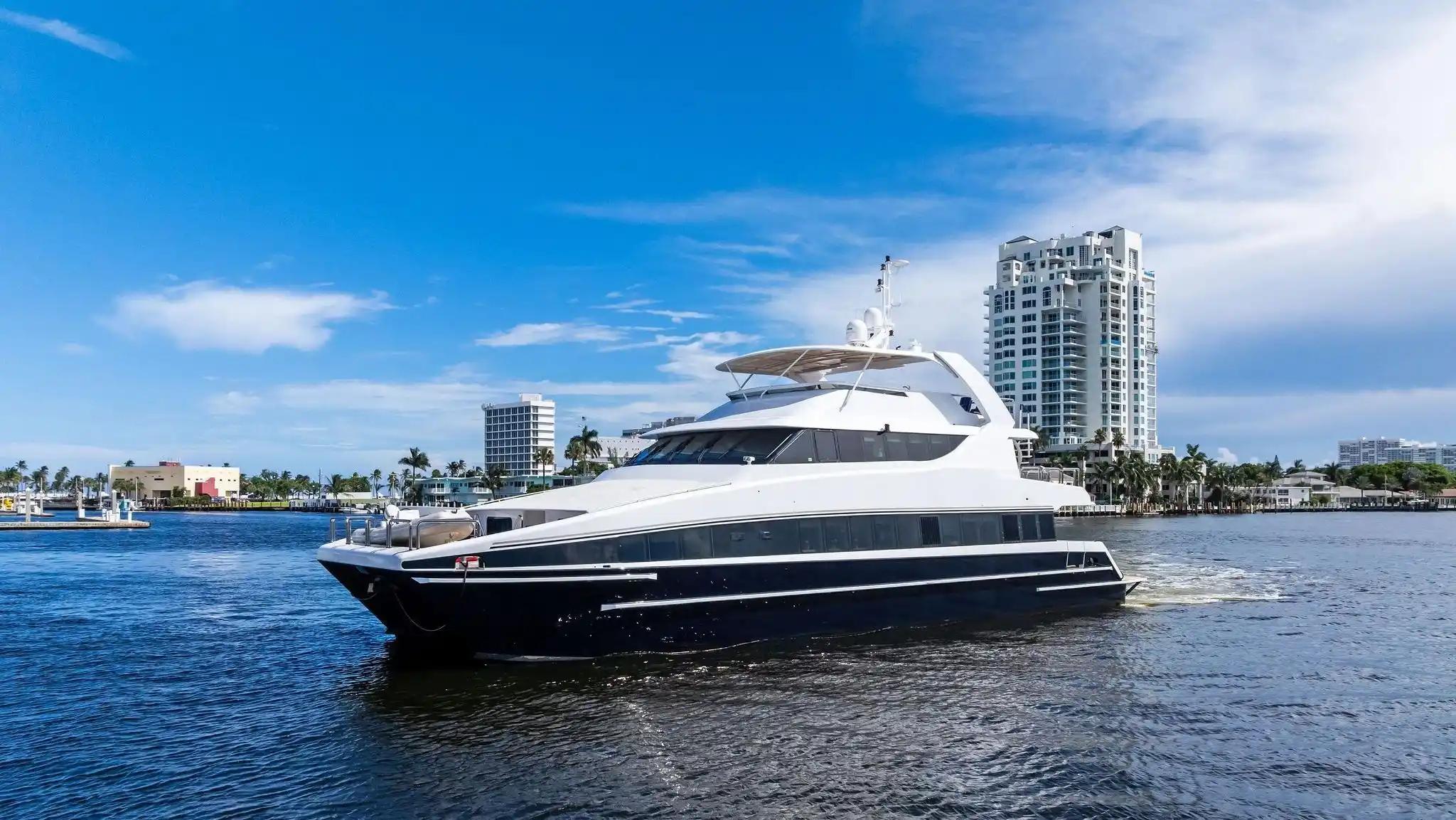 Sabre Yachts 92 For Sale