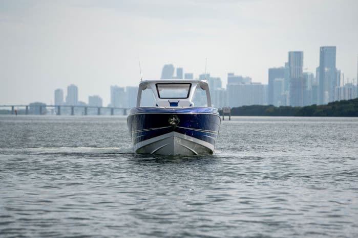 Deep Impact Boats 399 Sport for Sale