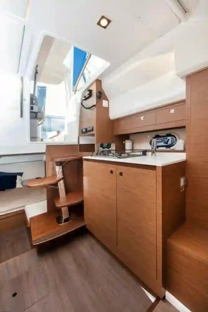 2026 Jeanneau Leader 10.5 Series 2 WA for Sale in Fort Lauderdale, Florida Walk-around Boats 2