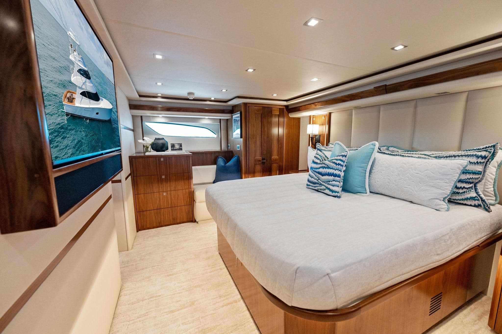 Viking Yacht 80SB for Sale