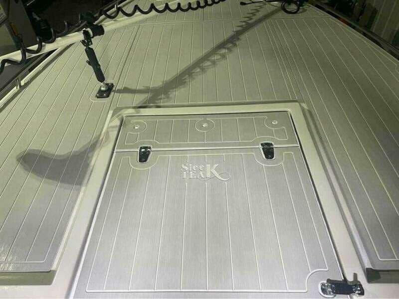 Wellcraft Scarab 30 Cuddy for Sale