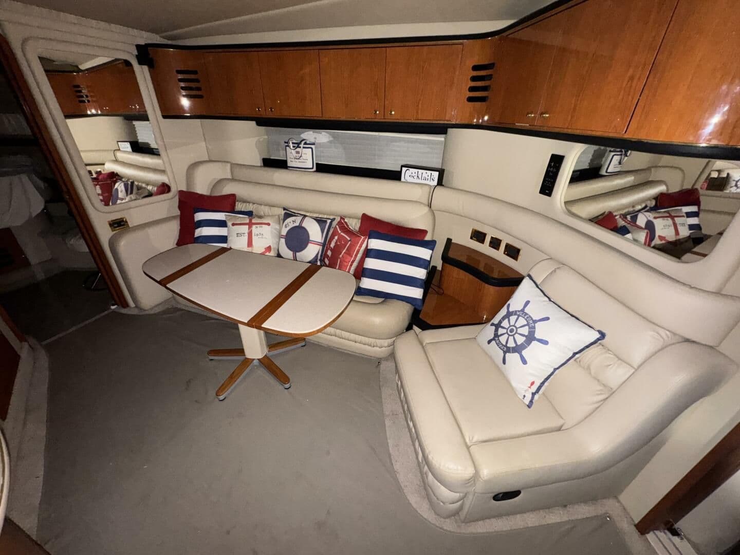 2000 Sea Ray Sundancer 460 for Sale in Milwaukee, Wisconsin Cruiser 3