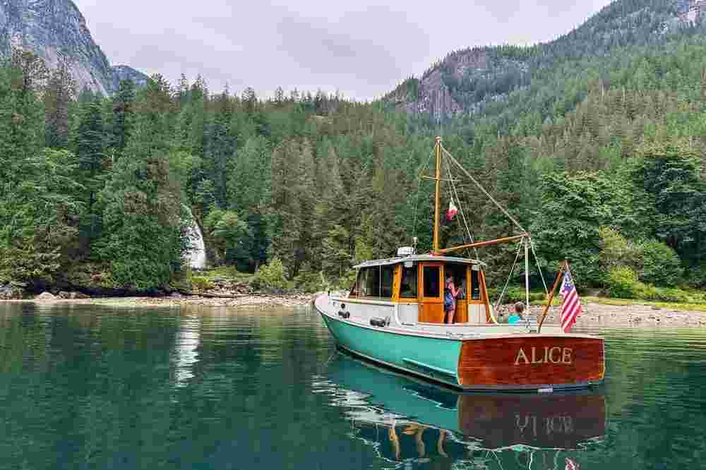 2009 Jespersen Boat Builders Custom Gartside Downeast Cruiser