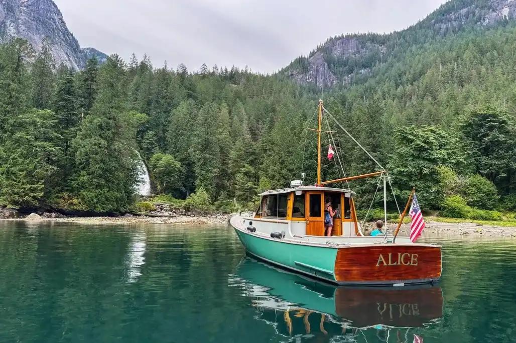 Jespersen Boat Builders Custom Gartside Downeast Cruiser te koop