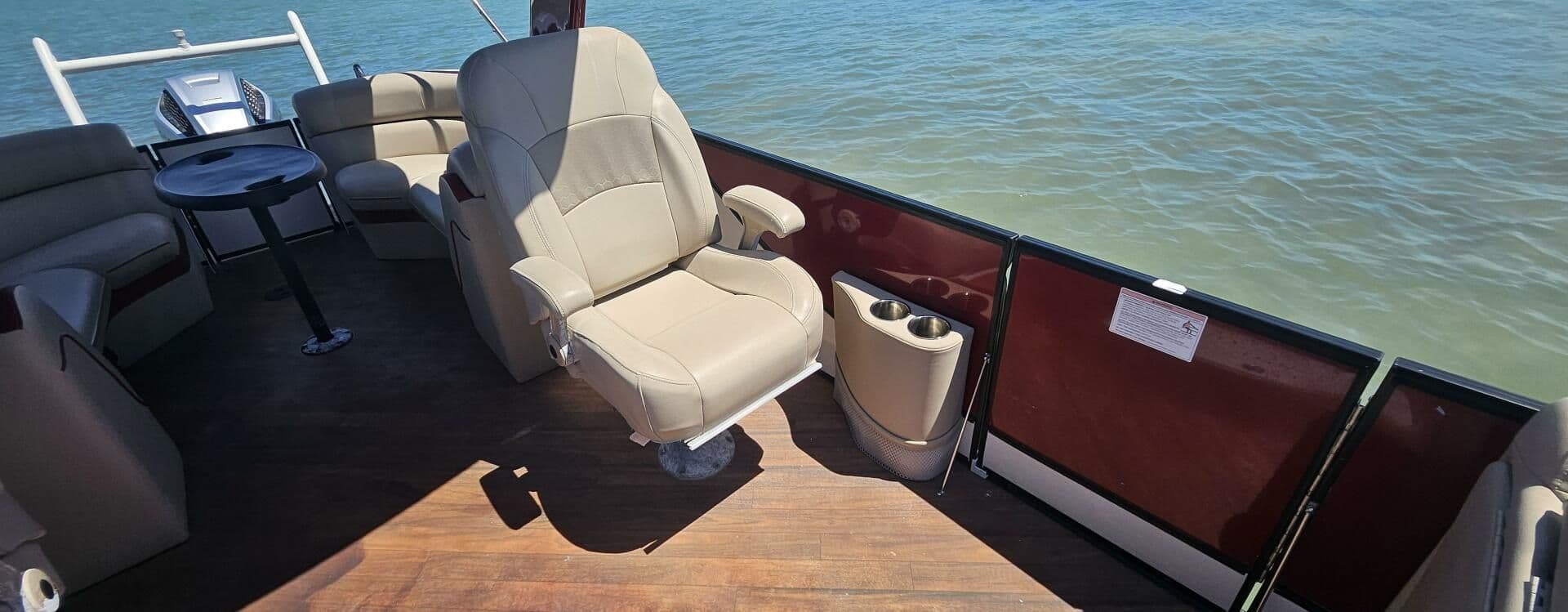 2017 South Bay 500 for Sale in St. Petersburg, Florida Pontoon Boats 3