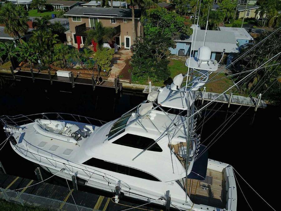 2004 Riviera 58 Enclosed Flybridge
