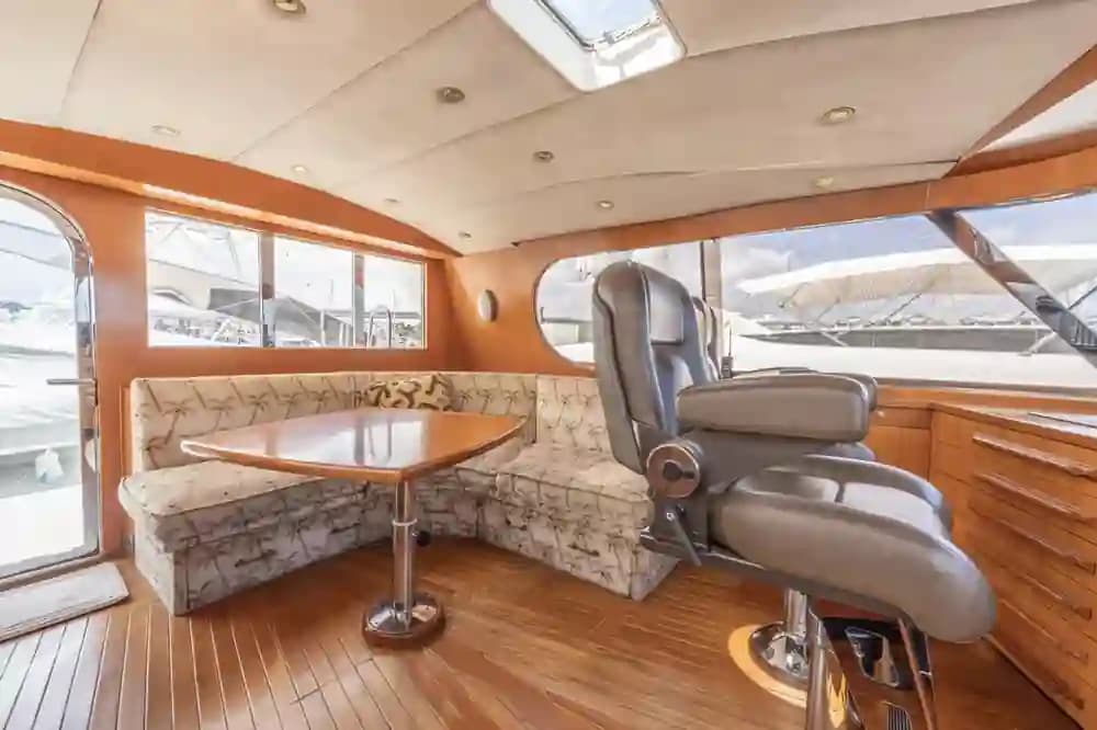 2001 Grand Harbour 76 for Sale in Stuart, Florida Cruiser 5