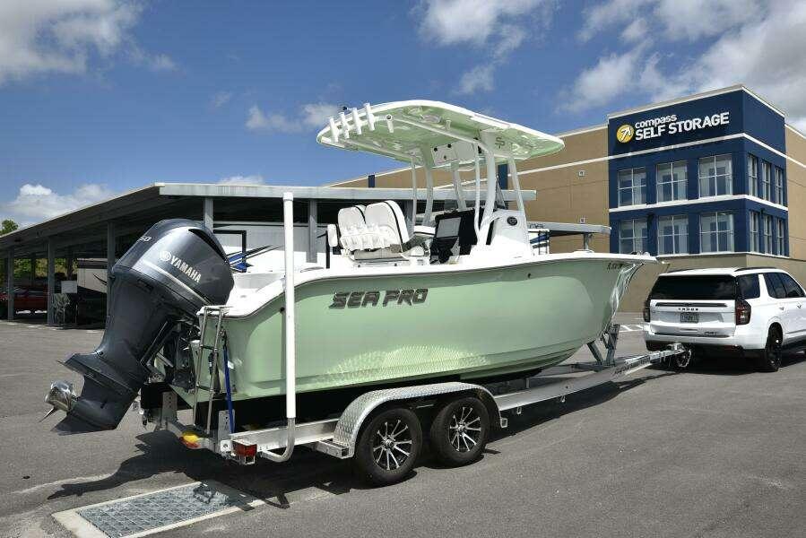 2023 Sea Pro 239 DLX