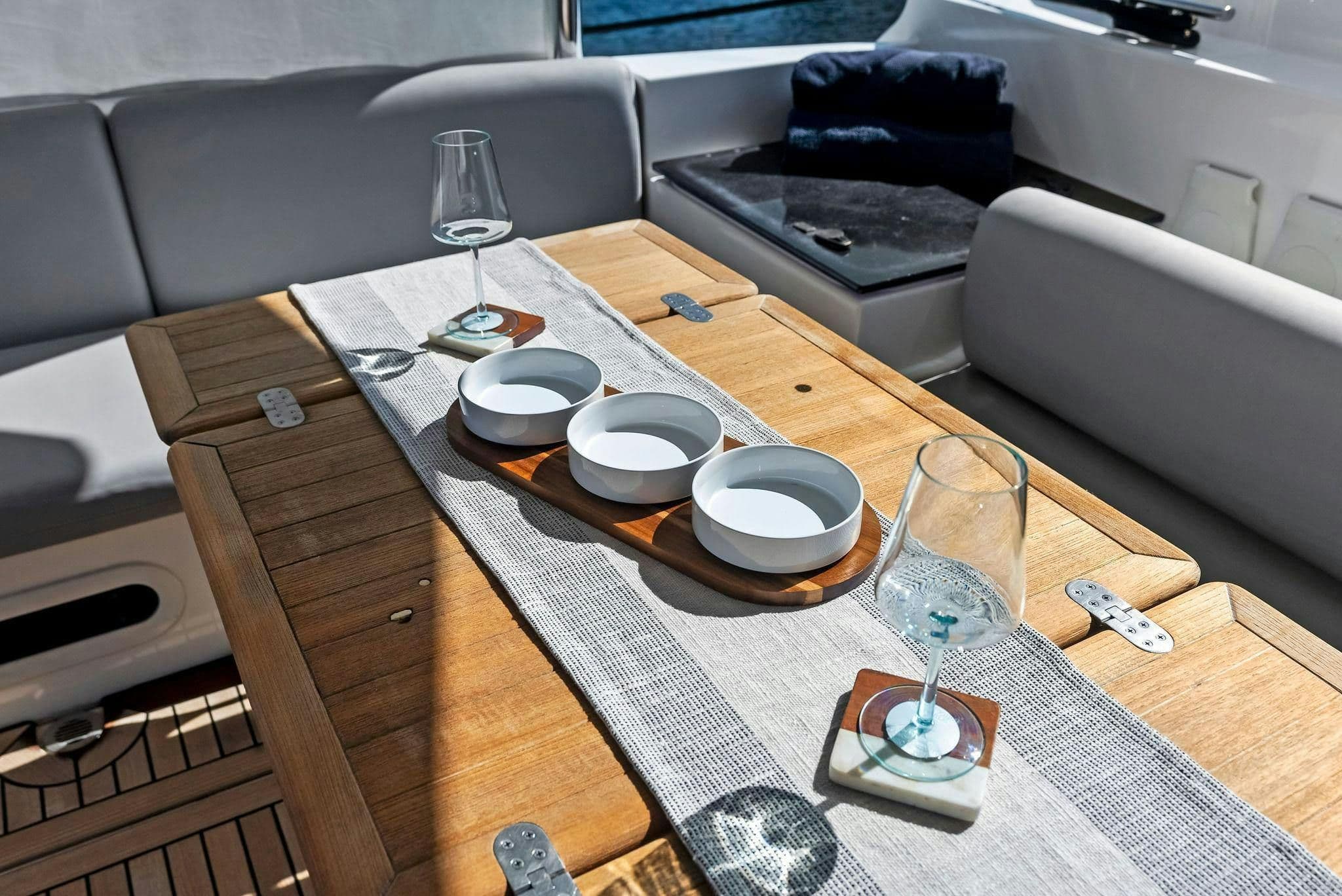 2013 Absolute 55 Fly for Sale in Pompano Beach, Florida Flybridge 5