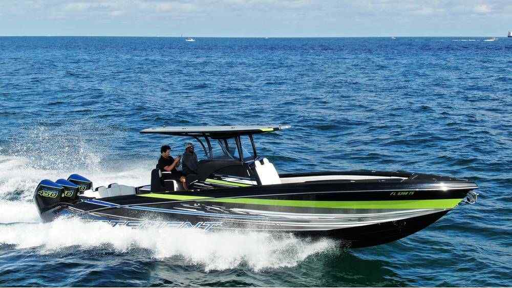 Yacht