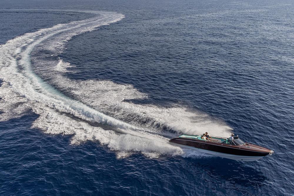 2023-riva-anniversario-power-9835684-20250611134038824-1_XLARGE.jpg