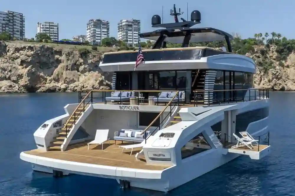 Lazzara LPC 300 For Sale