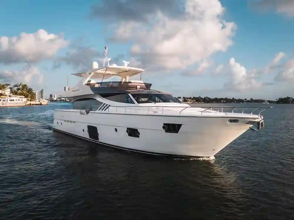 Ferretti Yachts 870 For Sale