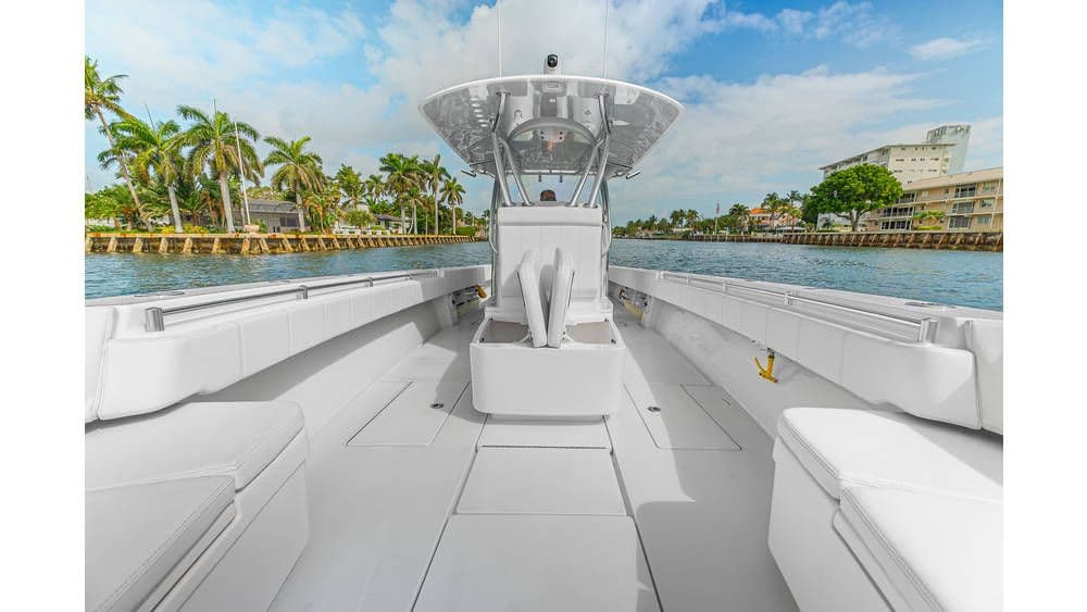 2026 Contender 39ST for Sale in Fort Lauderdale, Florida Center Console 5