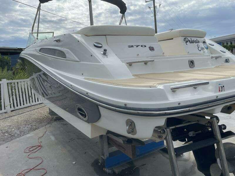 Sea Ray 270 SLX For Sale